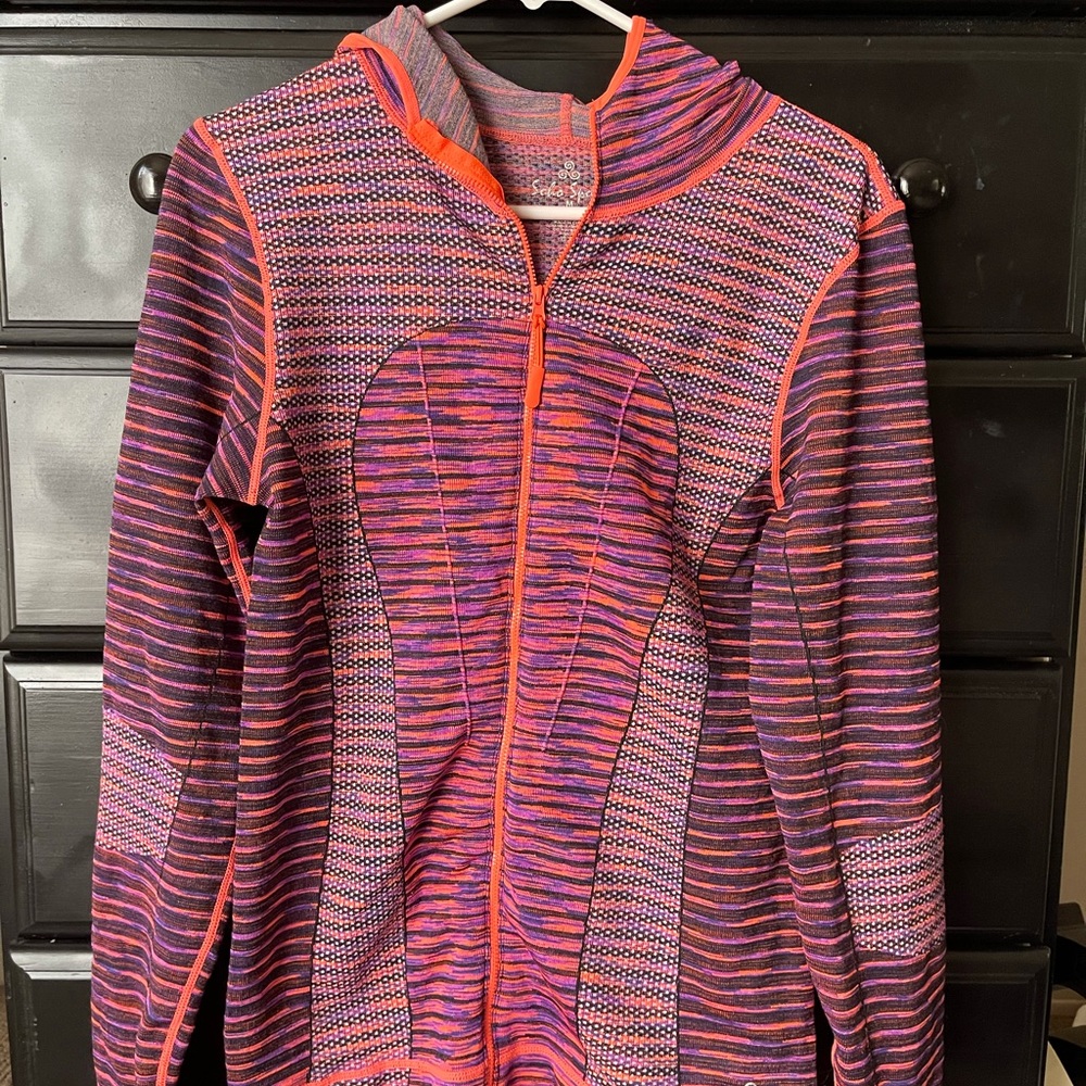 Athletic jacket